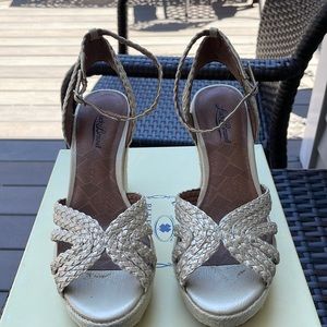 Lucky Brand Platform Sandals